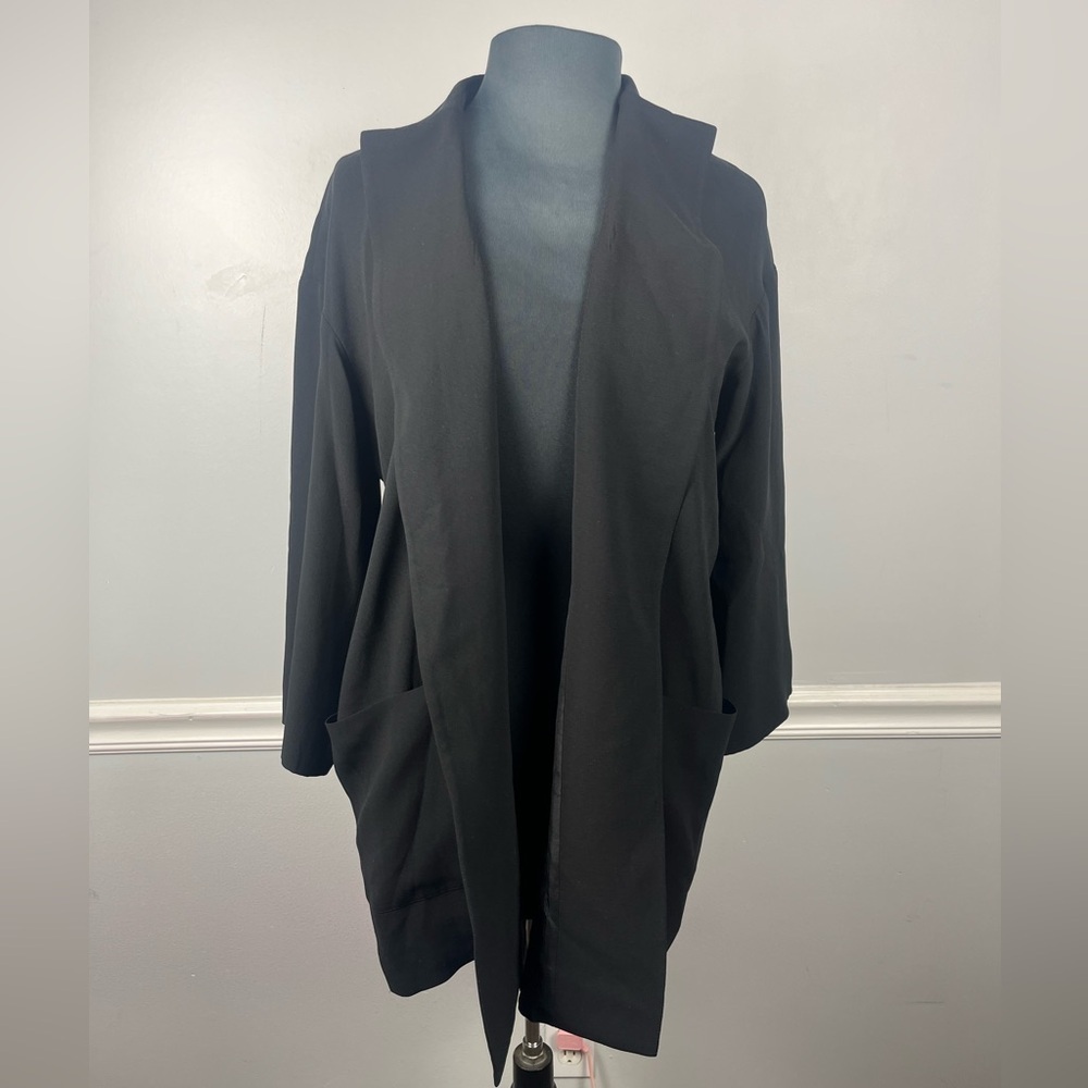 Eileen fisher Oversize black 100% silk blazer size extra small